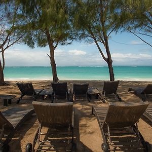 Bahari Dhow Beach Villas